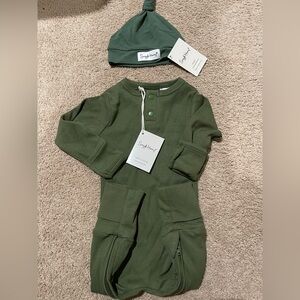 Snuggle Hunny Organic Grow with Me Onesie with Hat